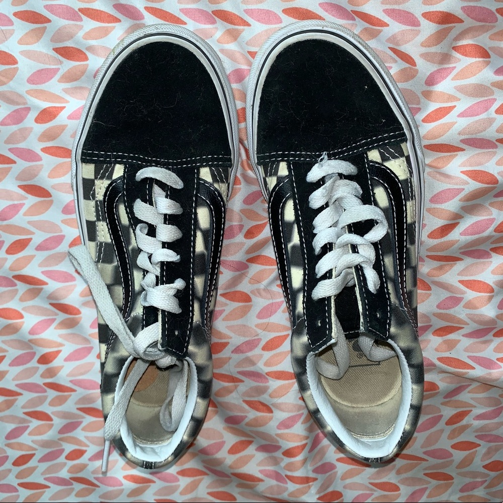 Vans blurry old school